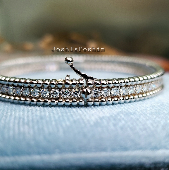 2.43CTW Moissanite bangle bracelet in sterling silver